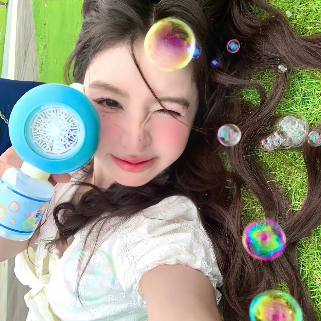 闪光的羽毛